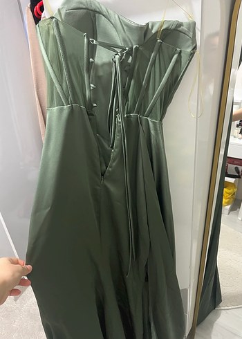 Gri Straplez Drapeli Uzun Kadın Abiye - Görsel 3