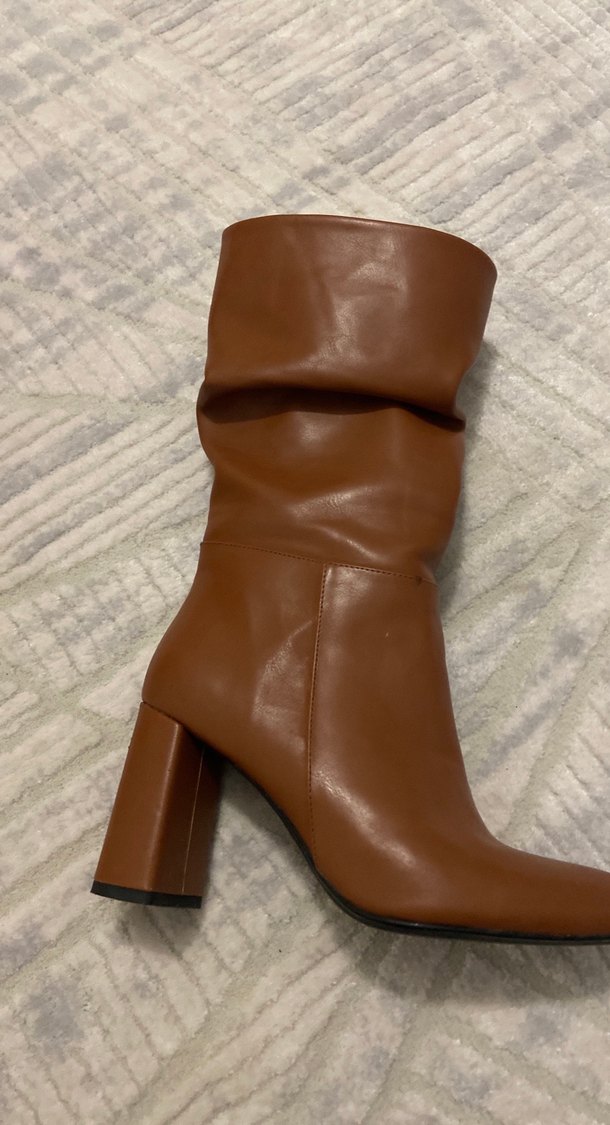 Kahverengi Tokalı Kadın Deri Dizüstü Çizme - Görsel 3