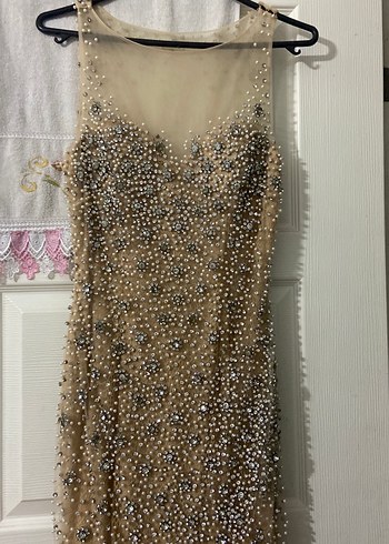 Boncuk İşlemeli Bej Uzun Abiye Elbise - Görsel 4