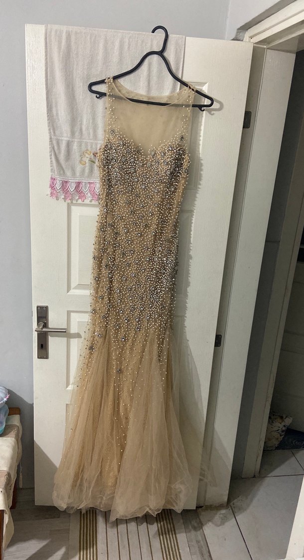 Boncuk İşlemeli Bej Uzun Abiye Elbise - Görsel 5