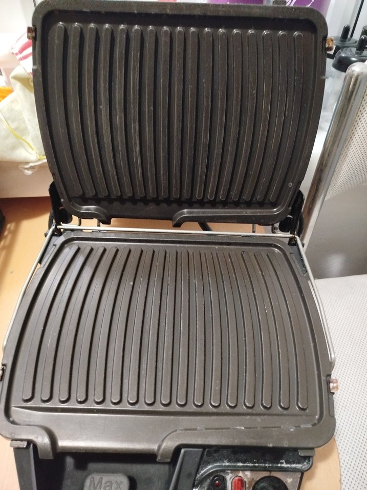 Tefal Siyah Tost Makinesi - Görsel 2