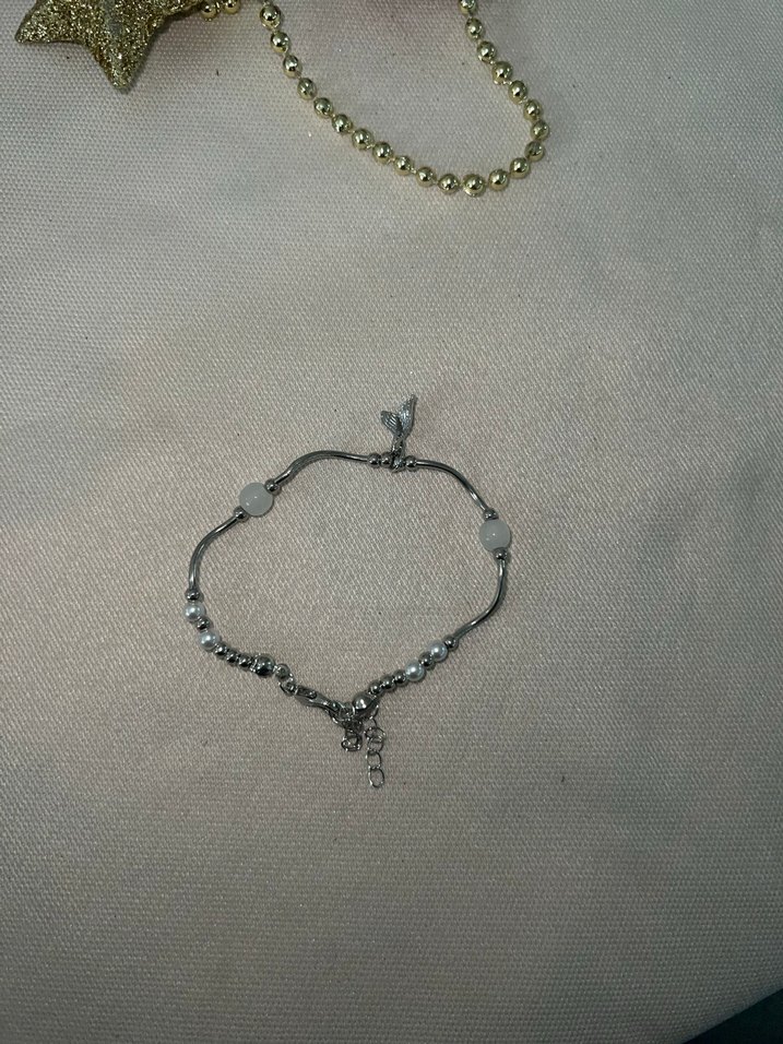 Gri Zincir Detaylı Minimalist Kadın Bileklik - Görsel 3