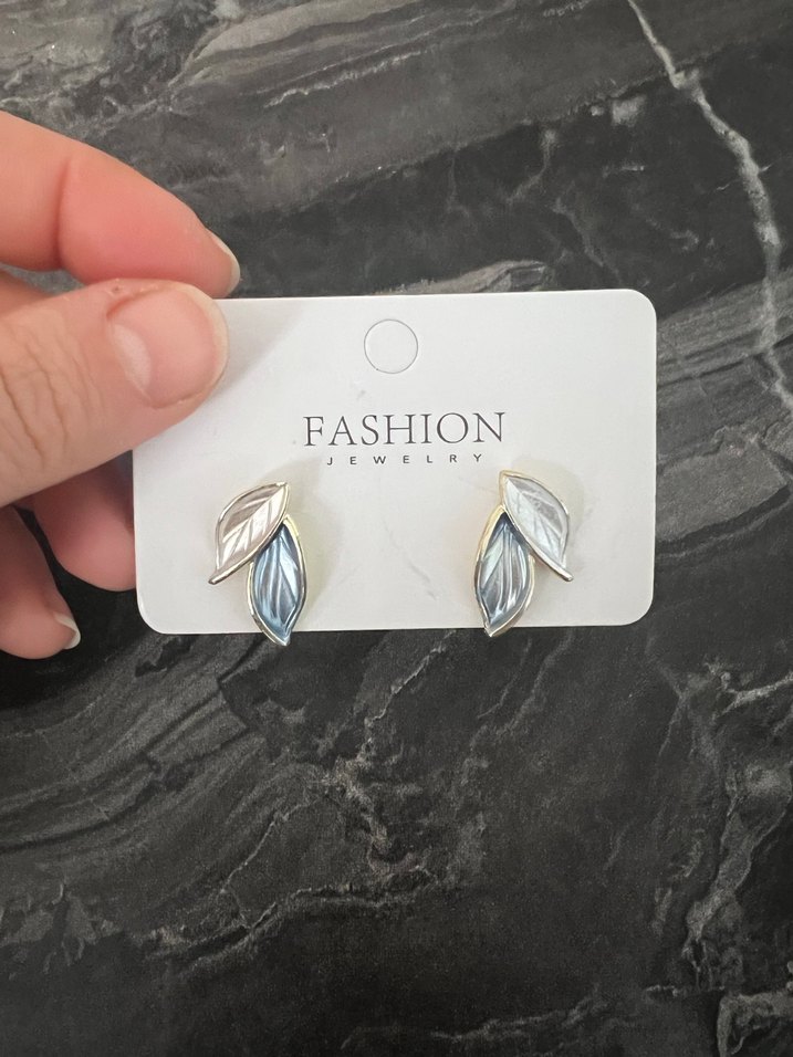 Mavi ve Gri Mini Yaprak Küpeler - Görsel 2