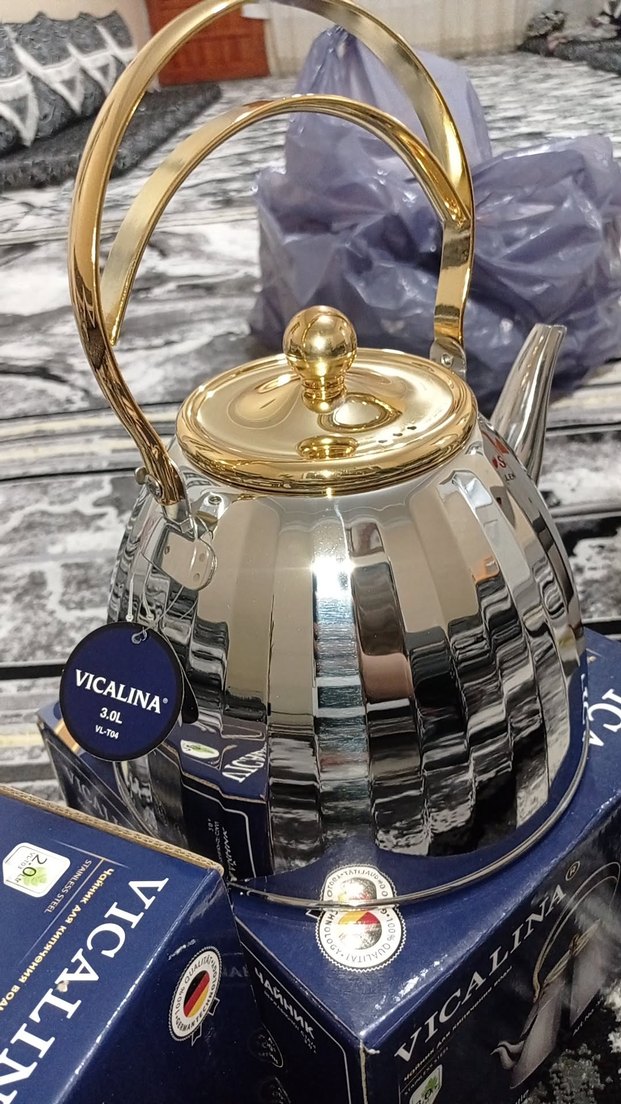 Parlak Altın Renkli Çaydanlık INA - Görsel 2