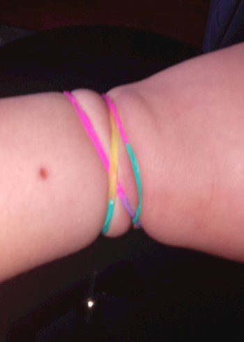 Pastel Renkli Zincir Detaylı Kadın Bileklik - Görsel 3