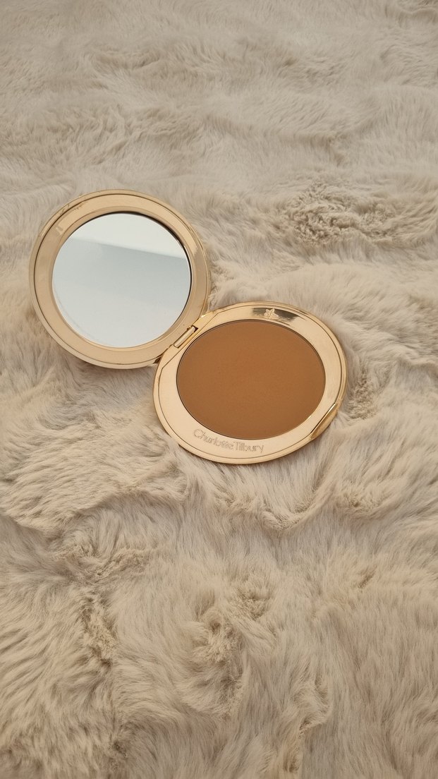 Bej Parlak Charlotte Tilbury Allık - Görsel 3
