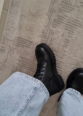 Derimod Bağcıklı kadın botu - Görsel 5