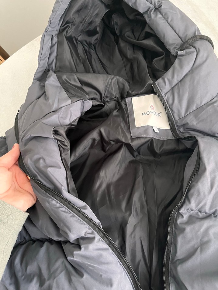 Gri Kapüşonlu Fermuarlı Kadın Kışlık Mont - Görsel 4