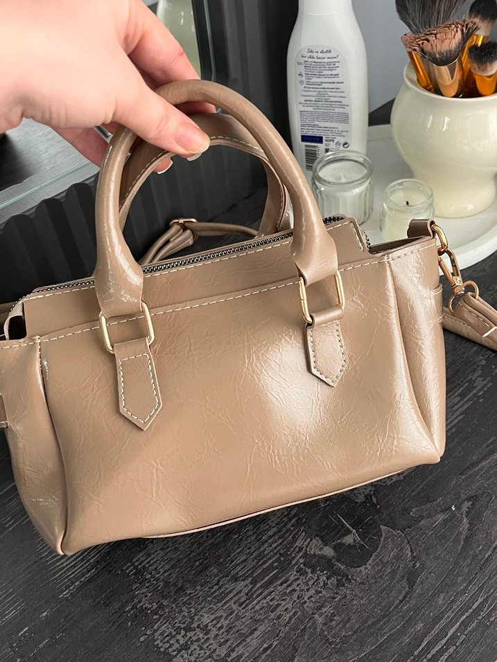 Bej Deri Tokalı Kadın Çanta - Görsel 3