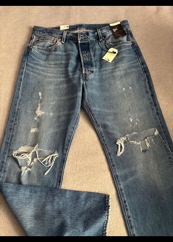 Levis Kadin Mavi Bol Kesim Yirtik Denim Pantolon
