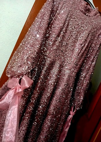 Pembe Uzun Kollu Payetli Kadın Abiye Elbise - Görsel 4