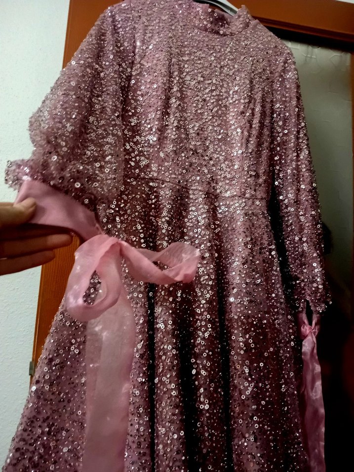 Pembe Uzun Kollu Payetli Kadın Abiye Elbise - Görsel 3