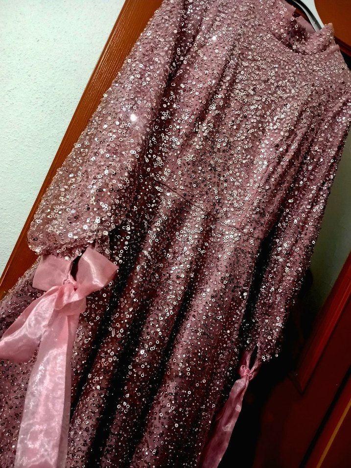 Pembe Uzun Kollu Payetli Kadın Abiye Elbise - Görsel 4