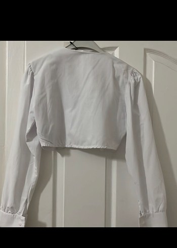 Zara Beyaz Kısa Kesim Uzun Kollu Keten Gömlek - Görsel 3