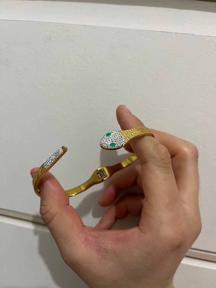 Altın Renkli Yılan Desenli Kadın Bileklik - Görsel 3