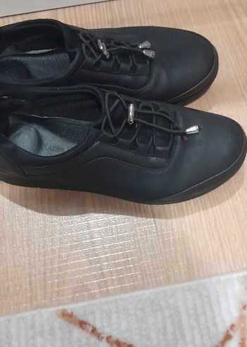 Siyah Minimalist Goth Kadın Stiletto Oxford - Görsel 4