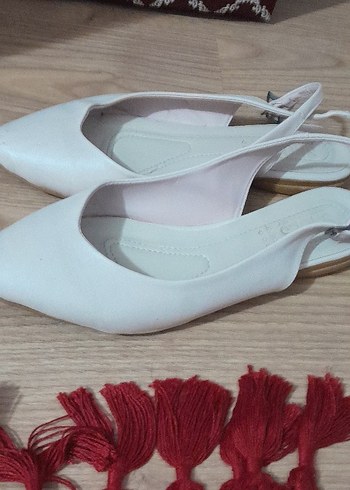 bej renkli arkadan ayarlanabilir şık babet - Görsel 2