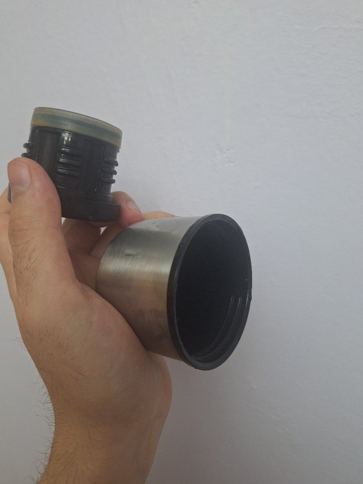 Decathlon Quechua 0.7L Termos çok az kullanılmış - Görsel 2