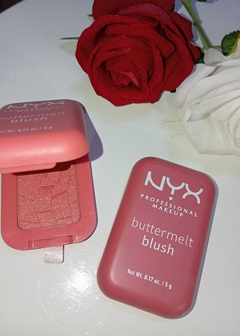 NYX