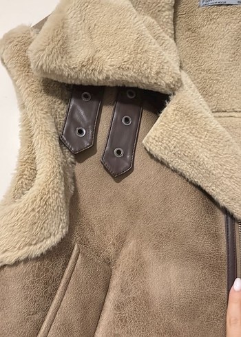 Kürk Detaylı Süet Kahverengi Kolsuz Ceket - Görsel 2