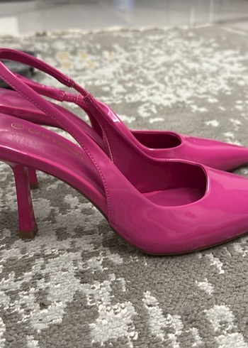 Parlak Pembe Stiletto Topuklu Kadın Ayakkabı - Görsel 2