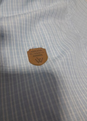 Mavi Düğmeli Uzun Kollu Erkek Gömlek - Görsel 3