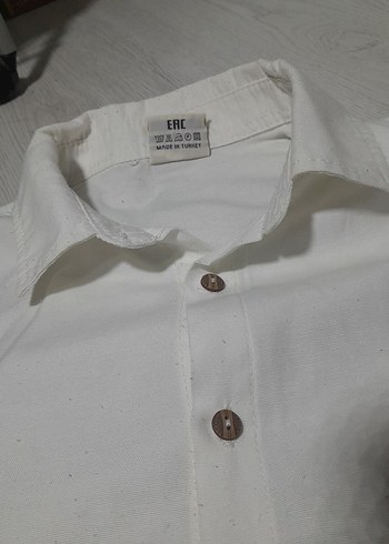 Erkek Çocuk Beyaz Keten Gömlek - Görsel 3