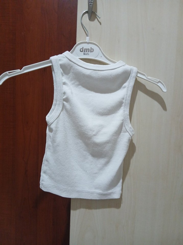 Beyaz Crop - Görsel 2