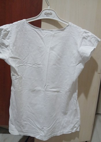 Kelebek Baskılı Beyaz Kız Tişörtü - Görsel 2