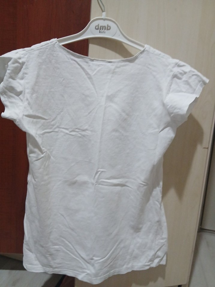 Kelebek Baskılı Beyaz Kız Tişörtü - Görsel 2