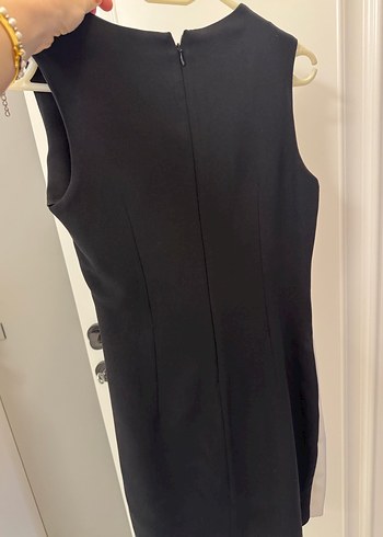 Siyah Beyaz Drapeli Midi Elbise - Görsel 4