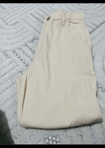 Kadın Bej rengi dar paça jean pantolon 28 bdn - Görsel 2