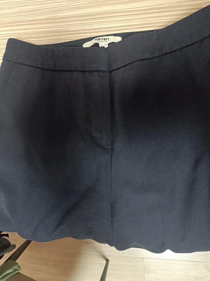 Koton Düğmeli Lacivert Kadın Kumaş Pantolon - Görsel 3