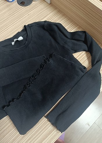 toplu
bedenler s-m
kazak LCW
sweatshirt DeFacto
bluz DeFacto - Görsel 3