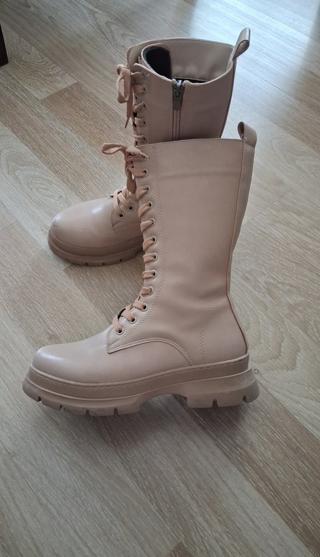 Bej Deri Yüksek Topuklu Kadın Bot - Görsel 3