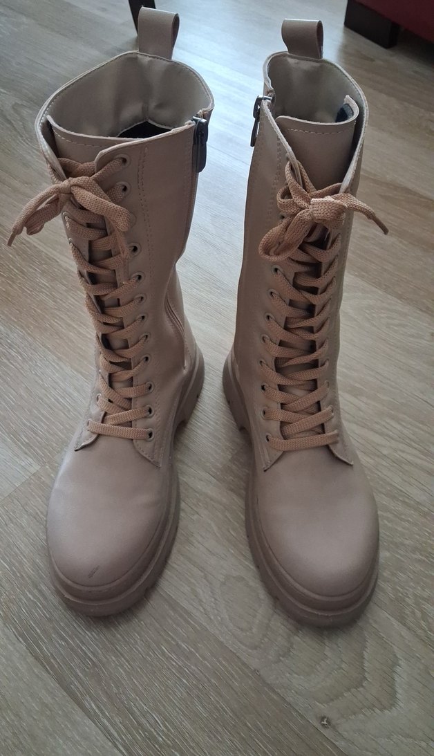 Bej Deri Yüksek Topuklu Kadın Bot - Görsel 2