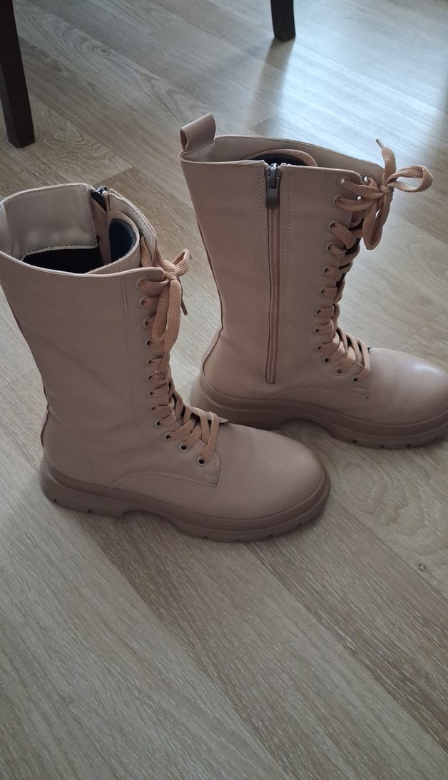 Bej Deri Yüksek Topuklu Kadın Bot - Görsel 4