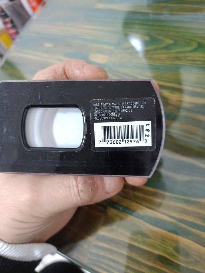 MAC Beyaz Takma Kirpik - Görsel 2