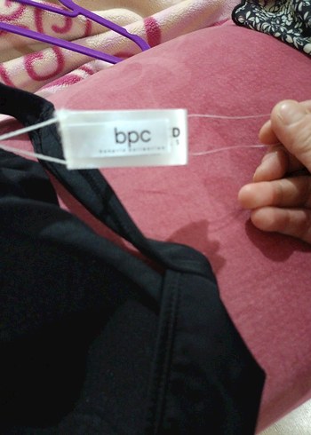 Siyah Göğüs Detaylı Kadın Mayo - Görsel 3