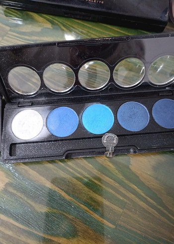 Flormar Mavi Tonlarda Göz Farı Paleti - Görsel 4