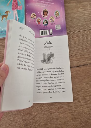 Beden 4 adet Prenses Kitapları Seti - Daisy, Elif, Anna