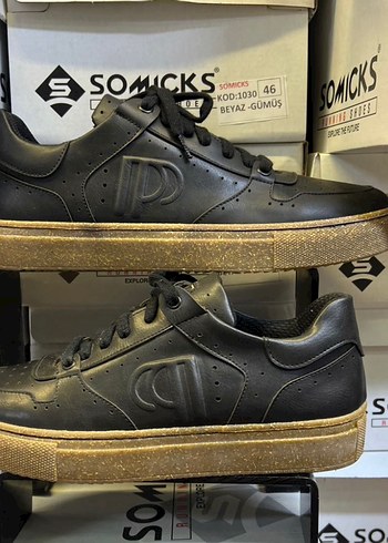 Diğer Siyah Deri Sneaker Sehir Stiline Siklik
