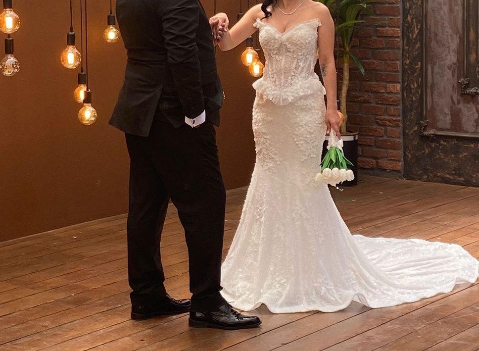 Beyaz Straplez Prenses Gelinlik - Görsel 3