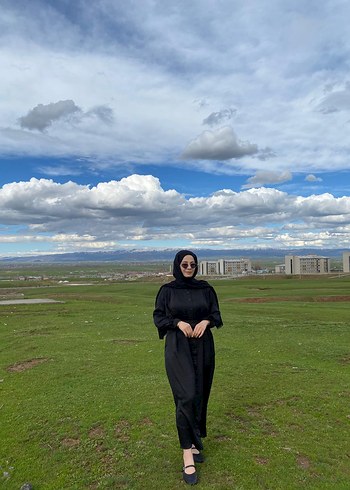 Armine Siyah Tesettur Elbise