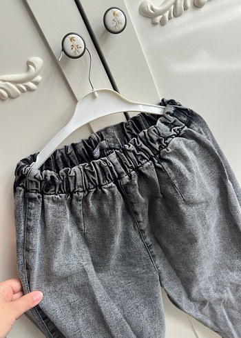 zara 44