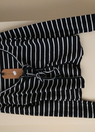 Crop hırka