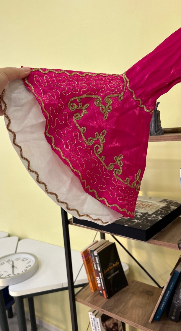 Pembe Nakışlı Uzun Kadın Hint Elbisesi - Görsel 4