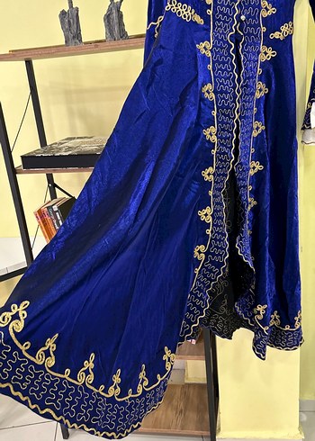 Uzun Kollu Mavi Nakışlı Nedime Kaftanı - Görsel 2