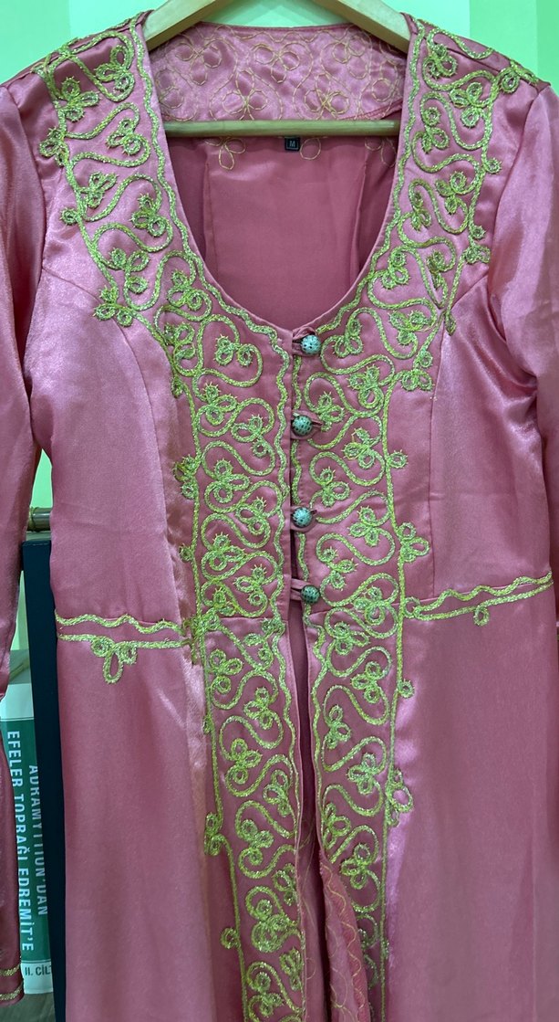 Pembe Nakışlı Uzun Kadın Nedime Kaftanı - Görsel 2