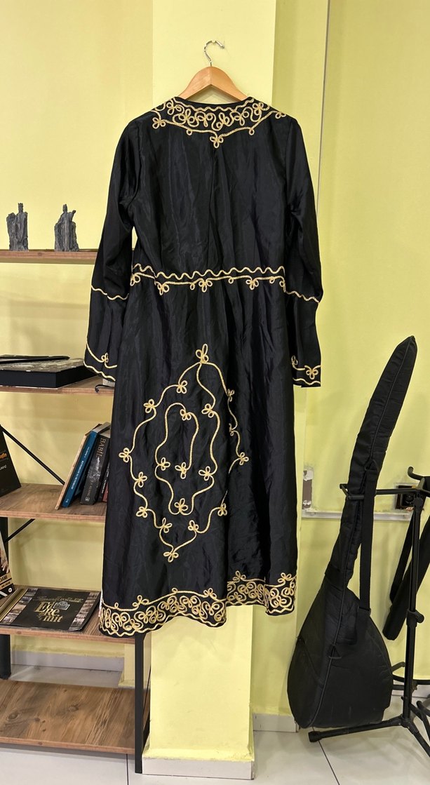 Uzun Siyah Nakışlı Kadın Nedime Kaftanı - Görsel 3